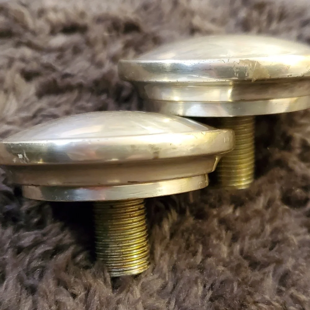 restoration hardware screw in finals
